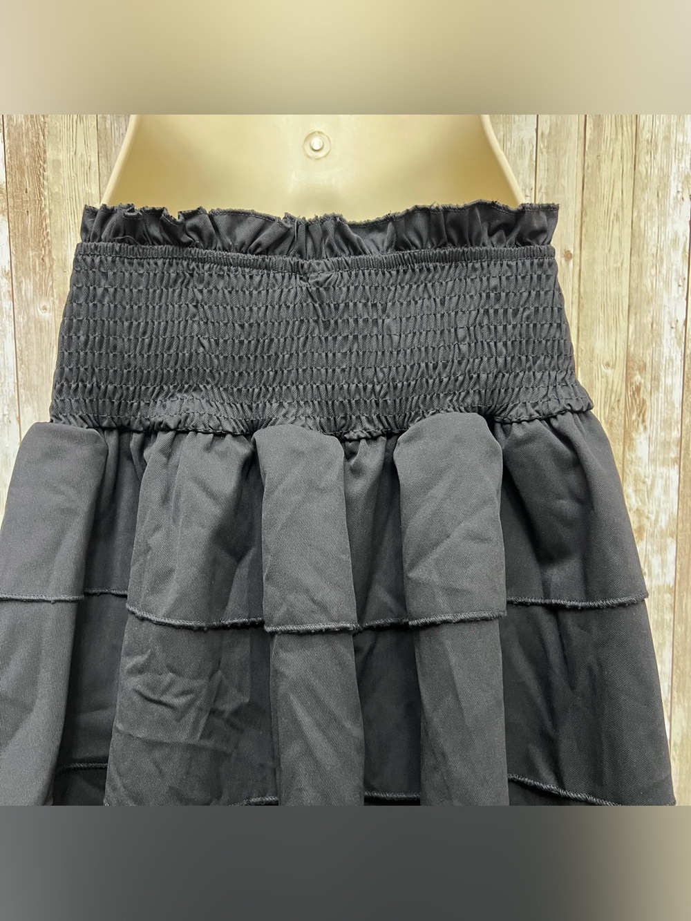 SHEIN Black Tiered Smocked Skater Skirt with Waist Bows Size L - Picture 4 of 7